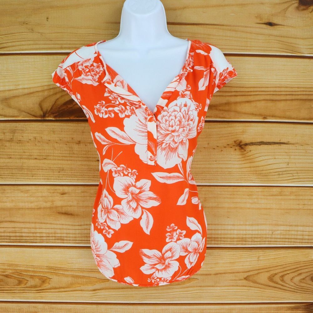 Stylus Blouse Cap Sleeve V-Neck Womens Size S Orange White Floral LIGHTWEIGHT